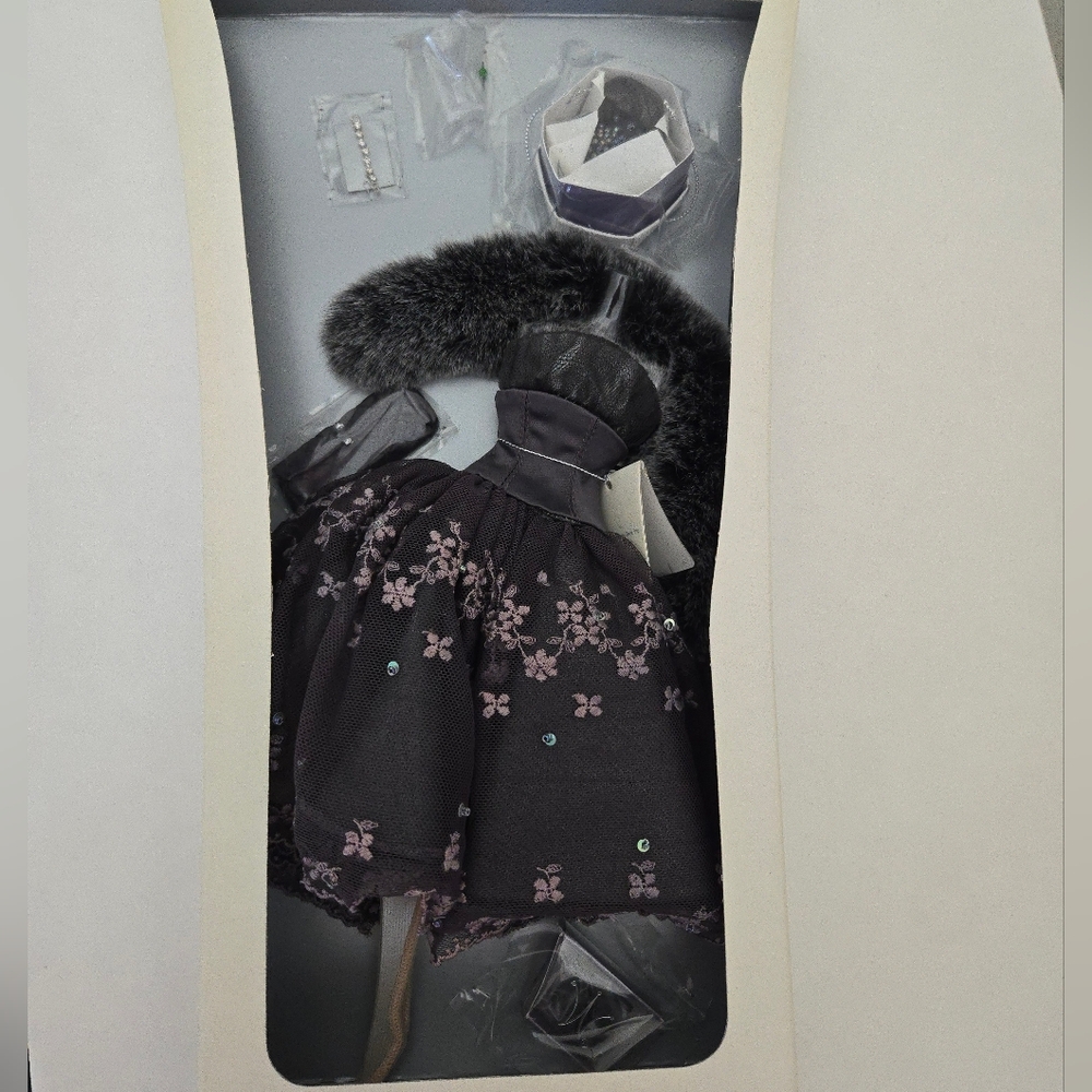 JASON WU 'Toast of Paris' Doll outfit Fashion Royalty Ultra Limited Edition